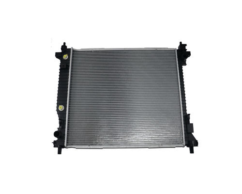 قیمت خوب تخصیص ماشین فیتینگ کادیلاک SRX 20926497 رادیاتور آلومینیومی با مخزن آب پلاستیکی آنلاین