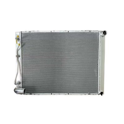 قیمت خوب مخزن آب رادیاتور آلومینیومی برای تویوتا سیانا 3.3 2003-2010 آنلاین